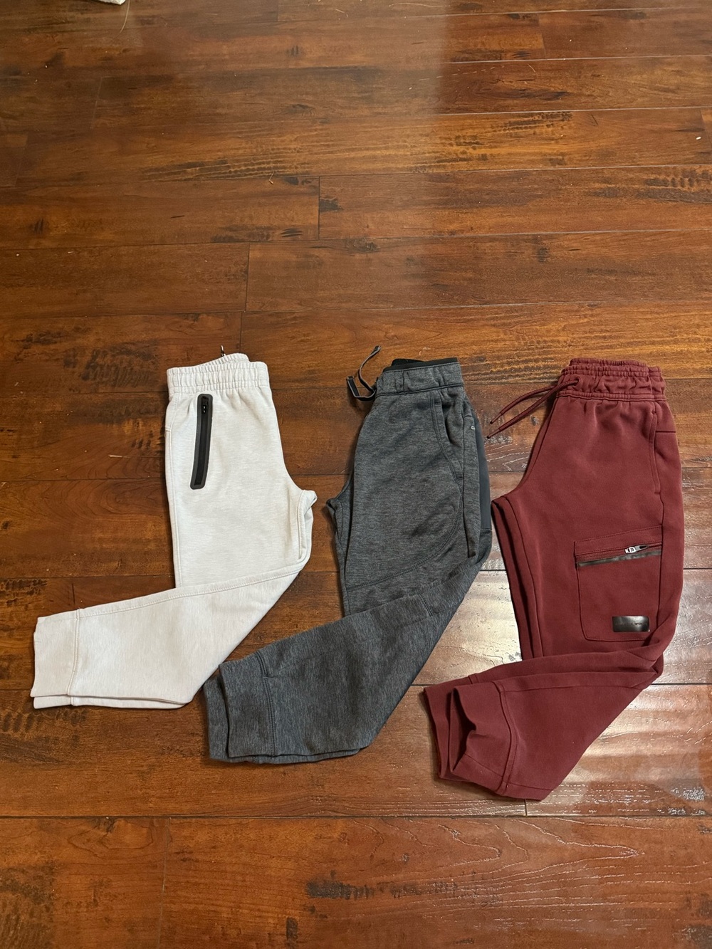 Boys Jogger Lot Size M